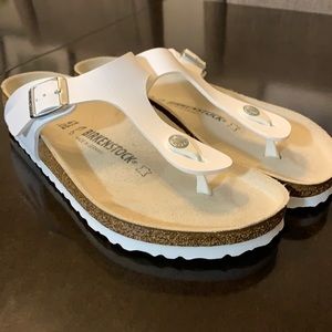 NEW! White Birkenstock sandals in white